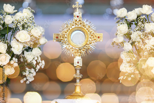 Ostensorial adoration in the catholic church