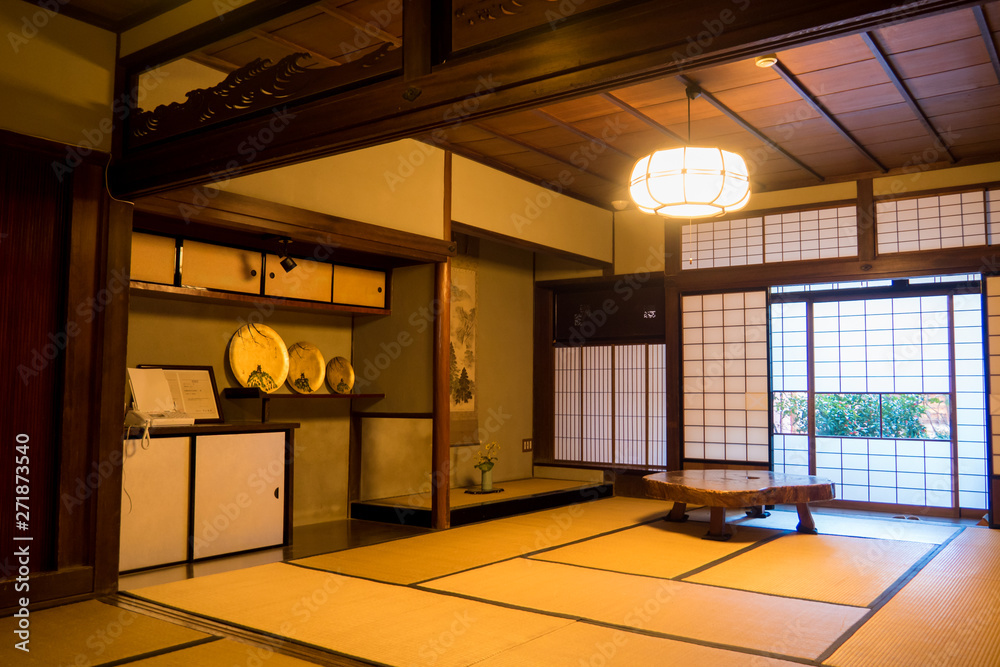 日本の伝統的な民家の様子 Stock Photo | Adobe Stock