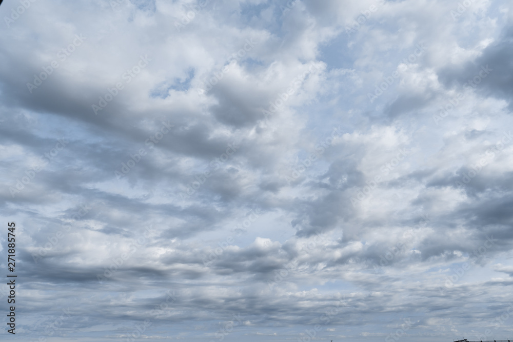 Obraz premium Clouds under sky