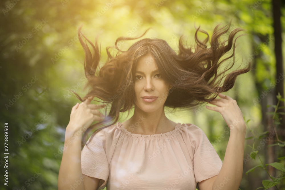 Naklejka premium What a gorgeous hair.
