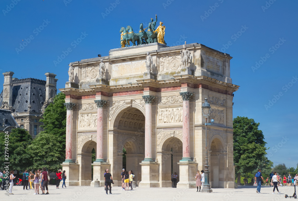 Arc de Triomphe du Carrousel im Jardin des Tuileries, Paris