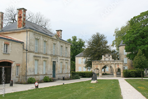 former presbytery and renaissance gate in surgères (france)