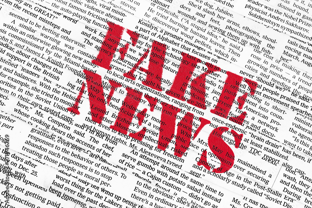 Fototapeta premium Fake News