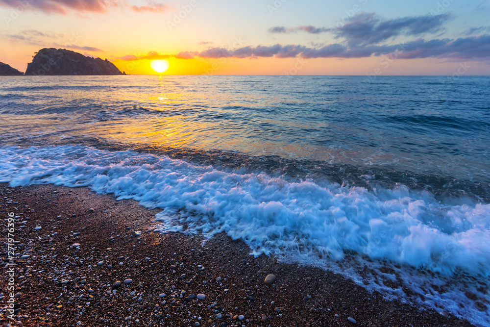 Obraz premium beautiful emerald Mediterranean sea coast at the early morning