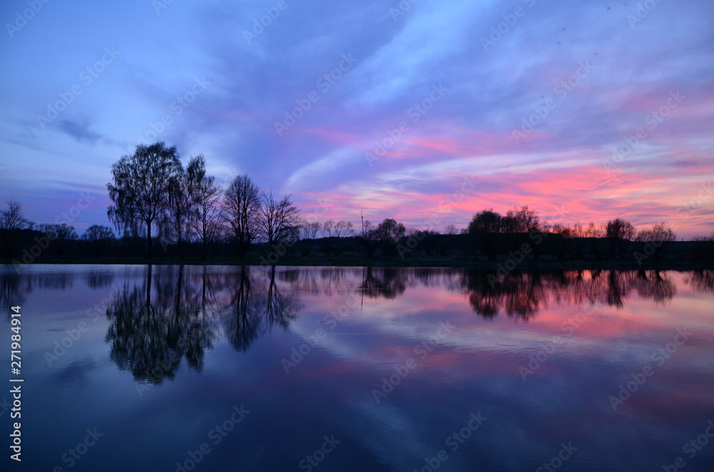 sunset on the lake reflection in water pacification slackness camping relaxation relaxationess sunset on the lake reflection in water pacification slackness camping relaxation relaxationess