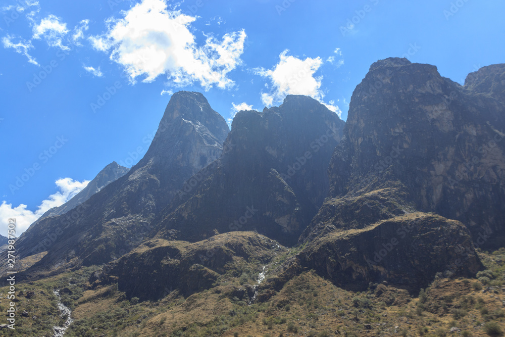 high peaks of the andes in peru