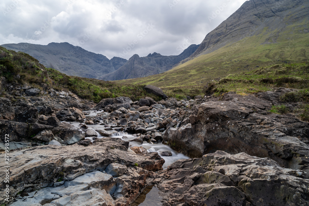 Obraz premium Isle of Skye Schottland Wasserfall