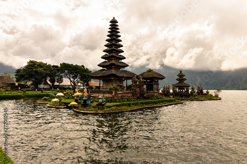 Pura Ulun Danu Bratan  Bali  Indonesia