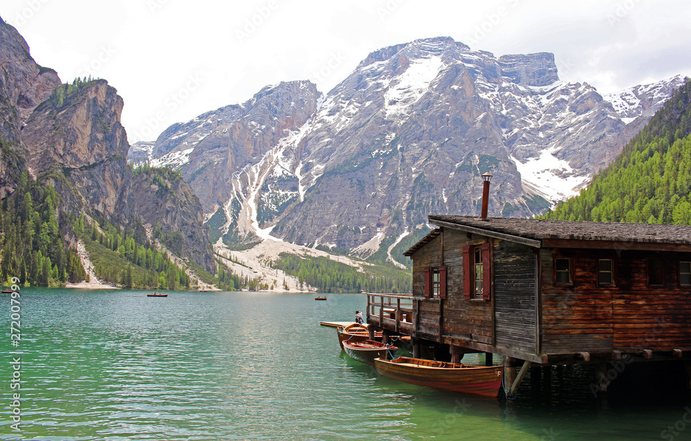 Naklejka premium Landscape of Lago di Braies, lake in Italy