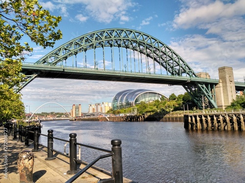 A summer in Newcastle Upon Tyne (England) and the bridges © Diego