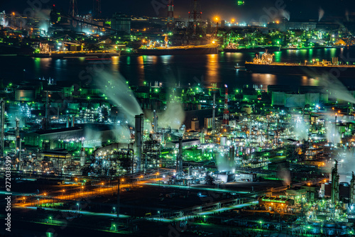 工場夜景 © Potato_graphy