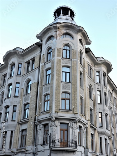 old building in moscow © Юлия Рогонова