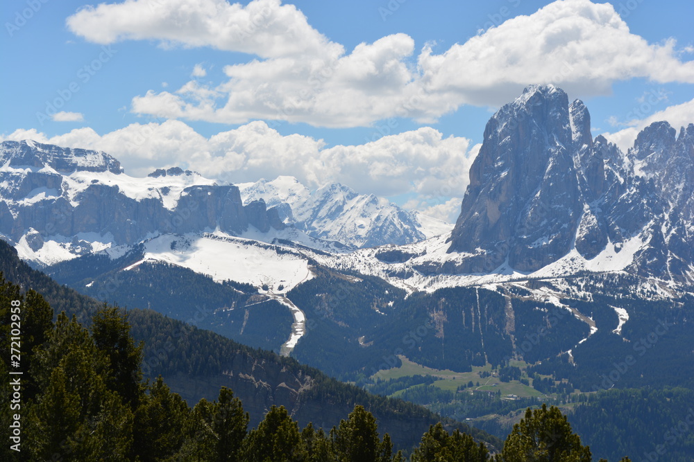 Mountains Mountains