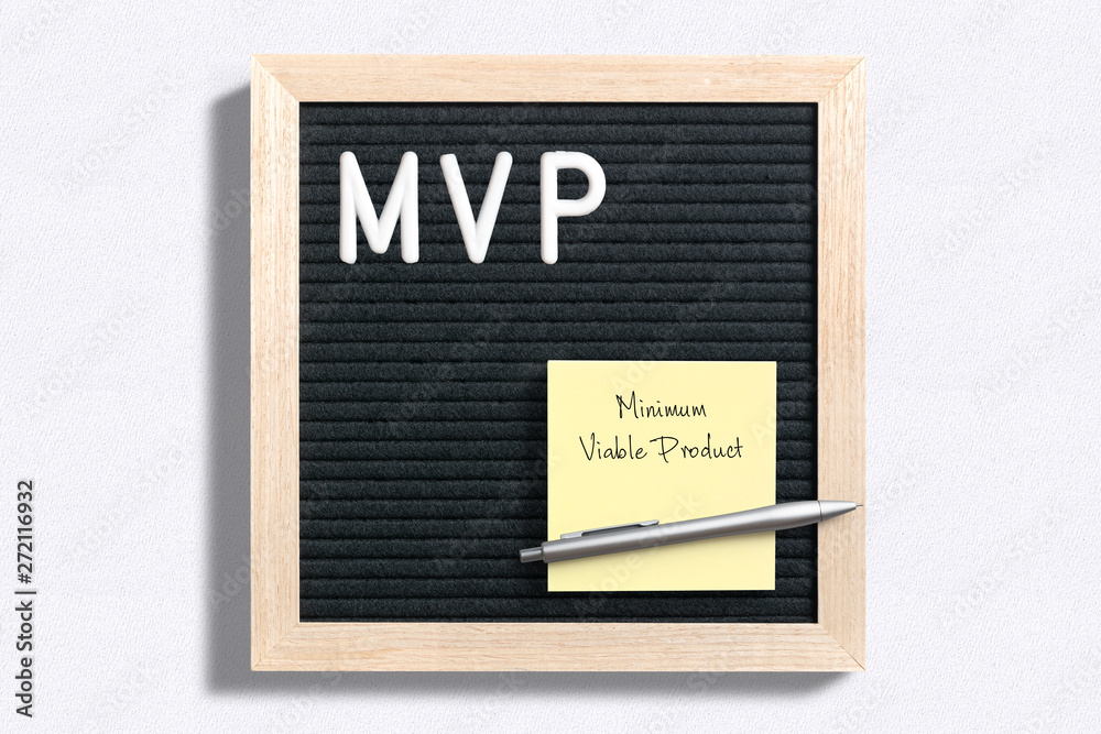 Buchstabentafel mit Abkürzung MVP auf weißem Untergrund Buchstabentafel mit Abkürzung MVP auf weißem Untergrund