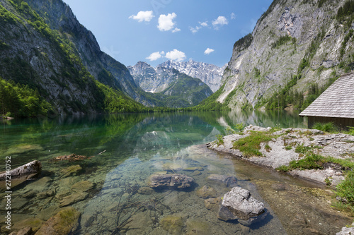 Der Obersee in Bayern  Deutschland  im Sommer