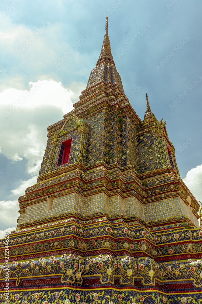 thailand gold temple ,Bangkok