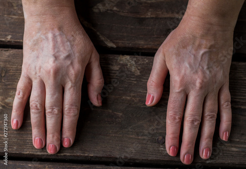 hands of old woman