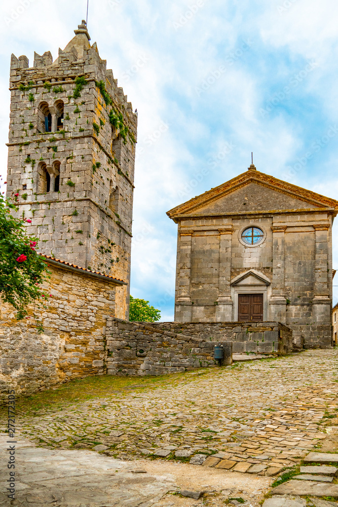 Fototapeta premium Altstadtkirche Hum, Istrien,Kroatien 
