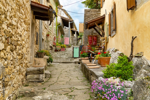 Altstadtgasse Hum  Istrien Kroatien  Kleinste Stadt der Welt 