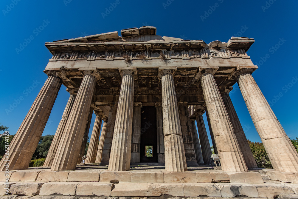 Obraz premium ancient greek temple