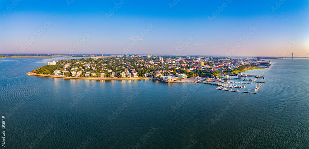 Fototapeta premium Charleston, Karolina Południowa, USA Aerial Skyline Panorama