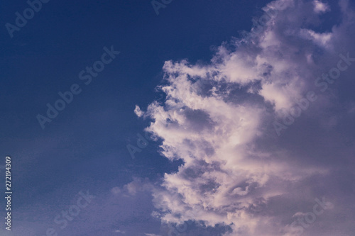 구름 © 현수 이