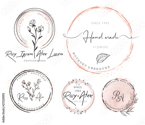 Hand Drawn Leaf Wreath Logo Design