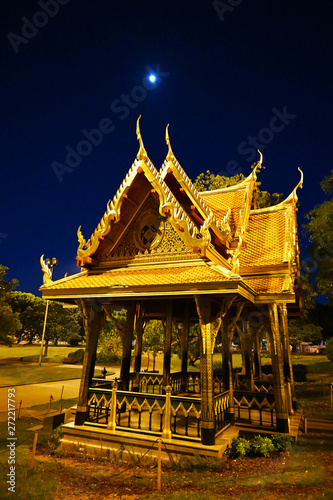 thai temple