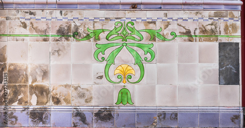 Patten color tile national laying streets Malaysia