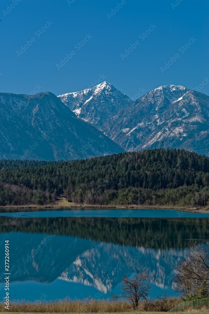 Fototapeta premium lake in mountains