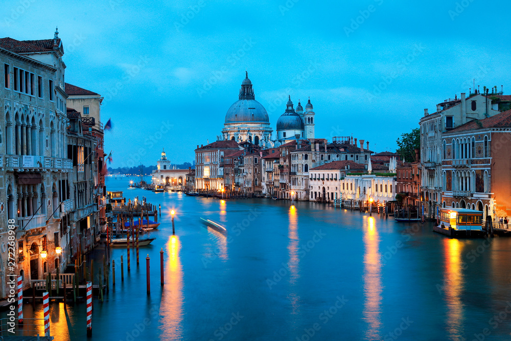 Venise à l'heure bleue