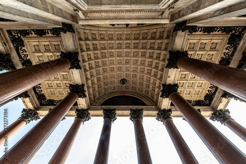 Photography pantheon in rome
