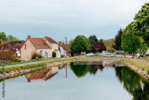 un village rurale dans le centre de la France, L'Allier