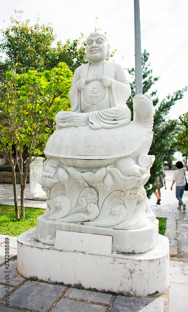 DA NANG SCENERY - Linh Ung Temple - The Eighteen Arhats DA NANG SCENERY - Linh Ung Temple - The Eighteen Arhats