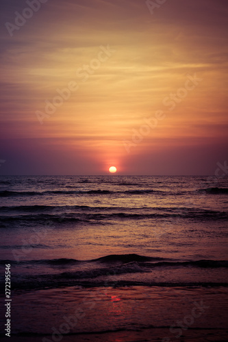 Landscape magnificent sunset on the ocean © Andrey_Chuzhinov