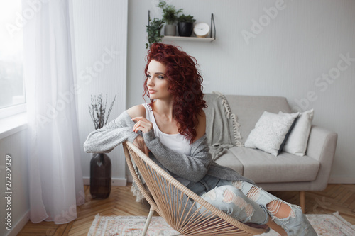 Obraz na plátne Closeup portrait of young beautiful redhaired woman