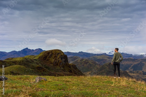 caminado Sobre Los Andes ecuatorianos