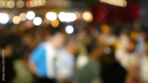 Wallpaper Mural Crowd and retro dance Torontodigital.ca