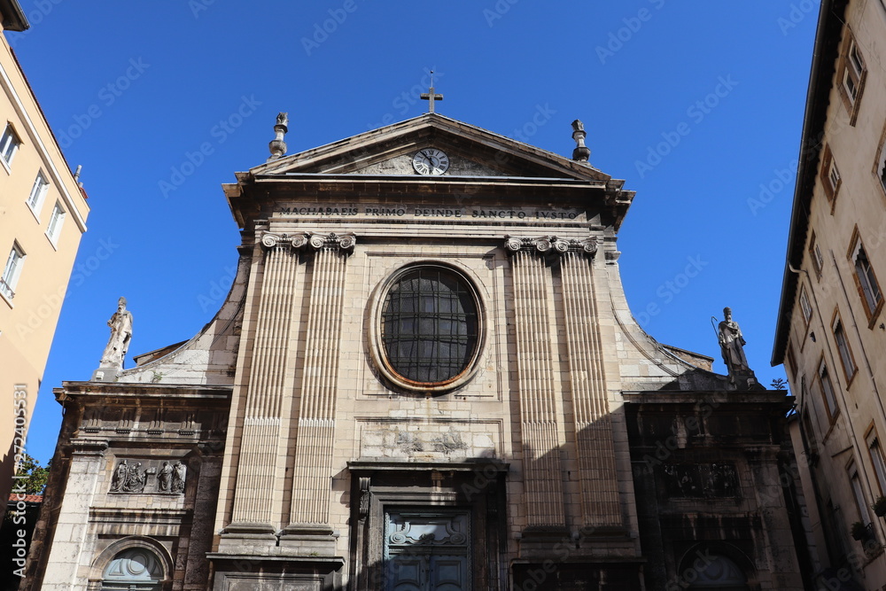 Ville de Lyon - Eglise catholique Saint Irénée Saint Just - située sur la rue des Macchabées