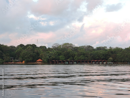 Tortugero Flußlandschaft photo