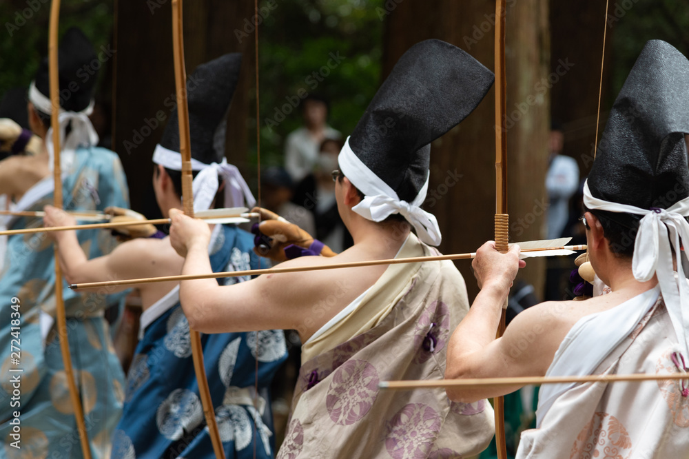 日本の弓術 Stock 写真 | Adobe Stock