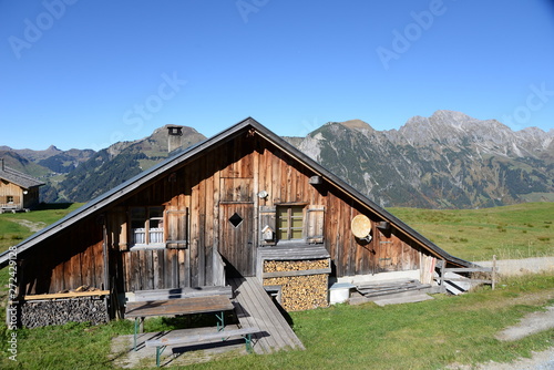 Hütte bei Sonntag-Stein photo