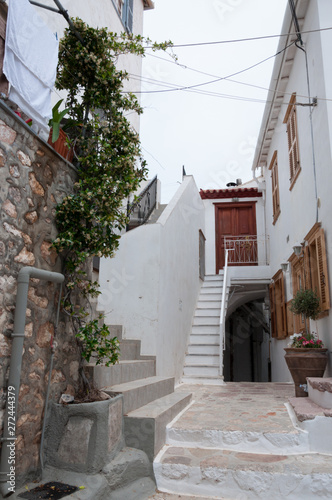 Fototapeta Naklejka Na Ścianę i Meble -  The street greek island Idra (Hydra) at summer day