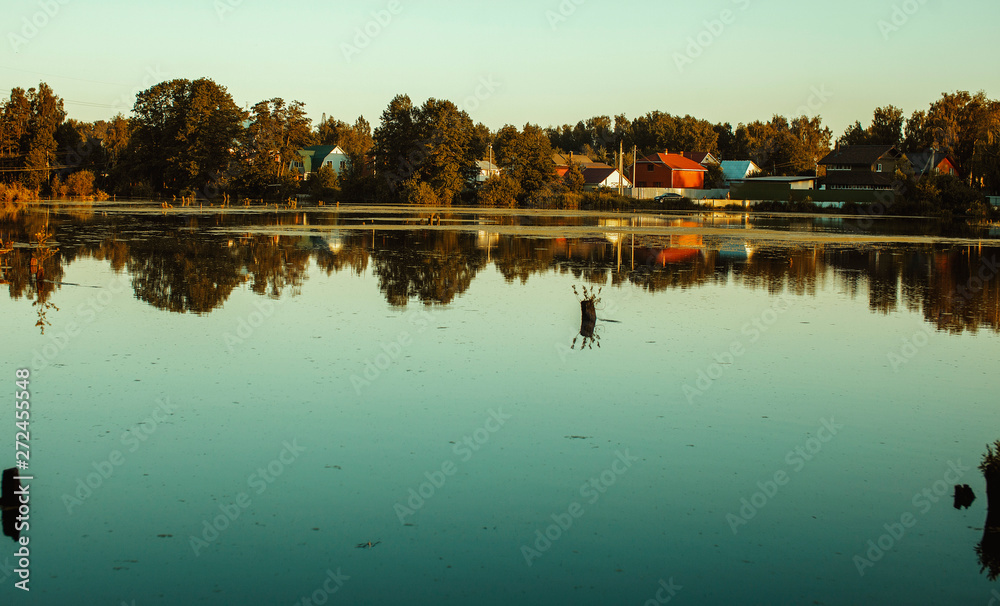 Obraz premium sunset on lake
