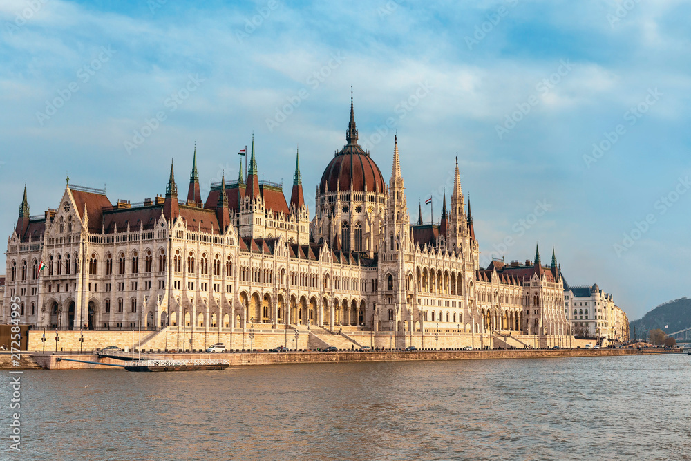 view from the Danube River to the famous building of the Hungarian Parliament
