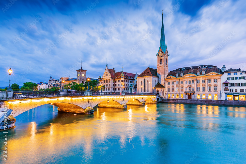 Naklejka premium Zurich, Switzerland. View of the historic city center with famous Fraumunster Church