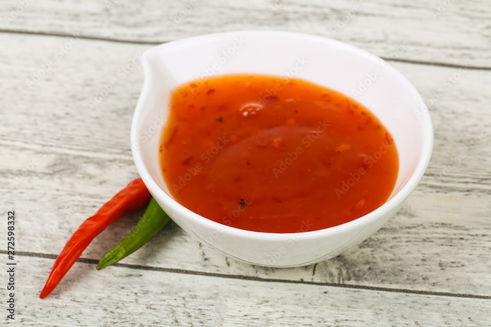 Sweet and spicy chilli sauce Sweet and spicy chilli sauce