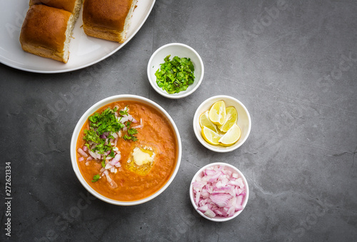  Indian spicy fast food / snacks Paav Bhaji with bread, onion and butter