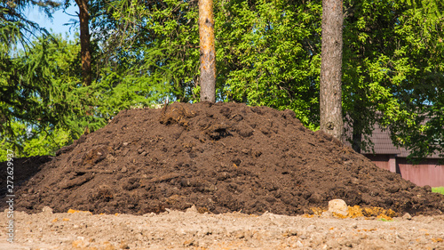 Fotografi Big pile of soil compost