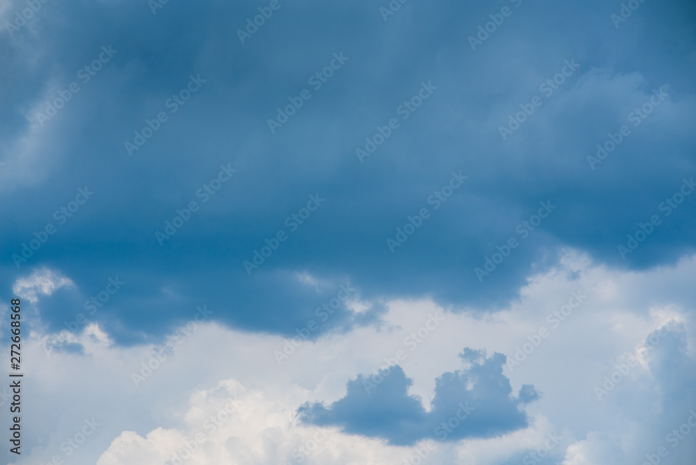 Fototapeta premium beautiful blue sky and white clouds